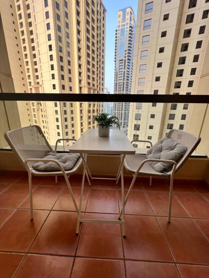 Robin Beach Hostel Jbr Dubai Exterior foto