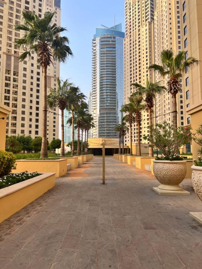 Robin Beach Hostel Jbr Dubai Exterior foto